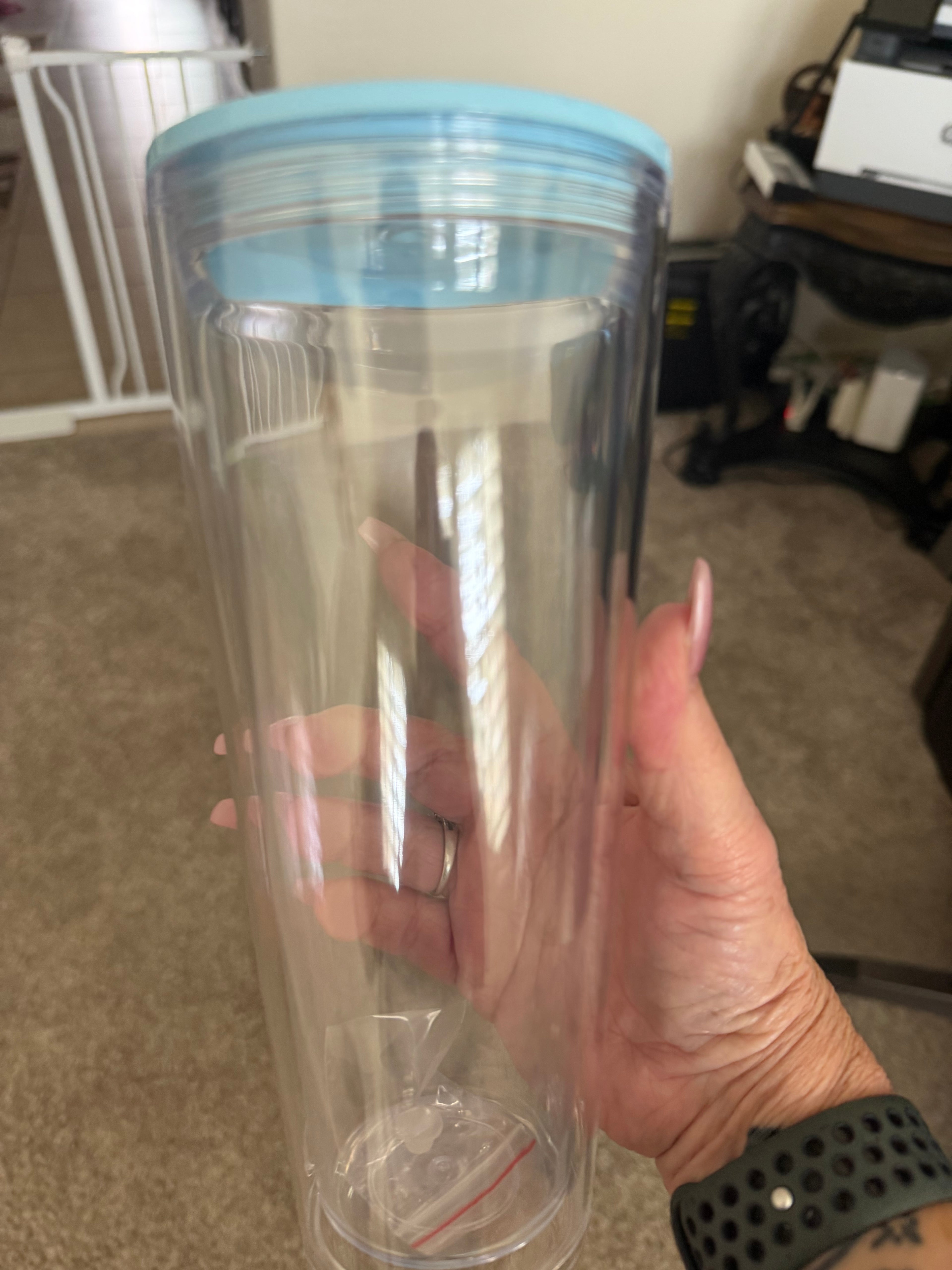 24 oz Blue lid