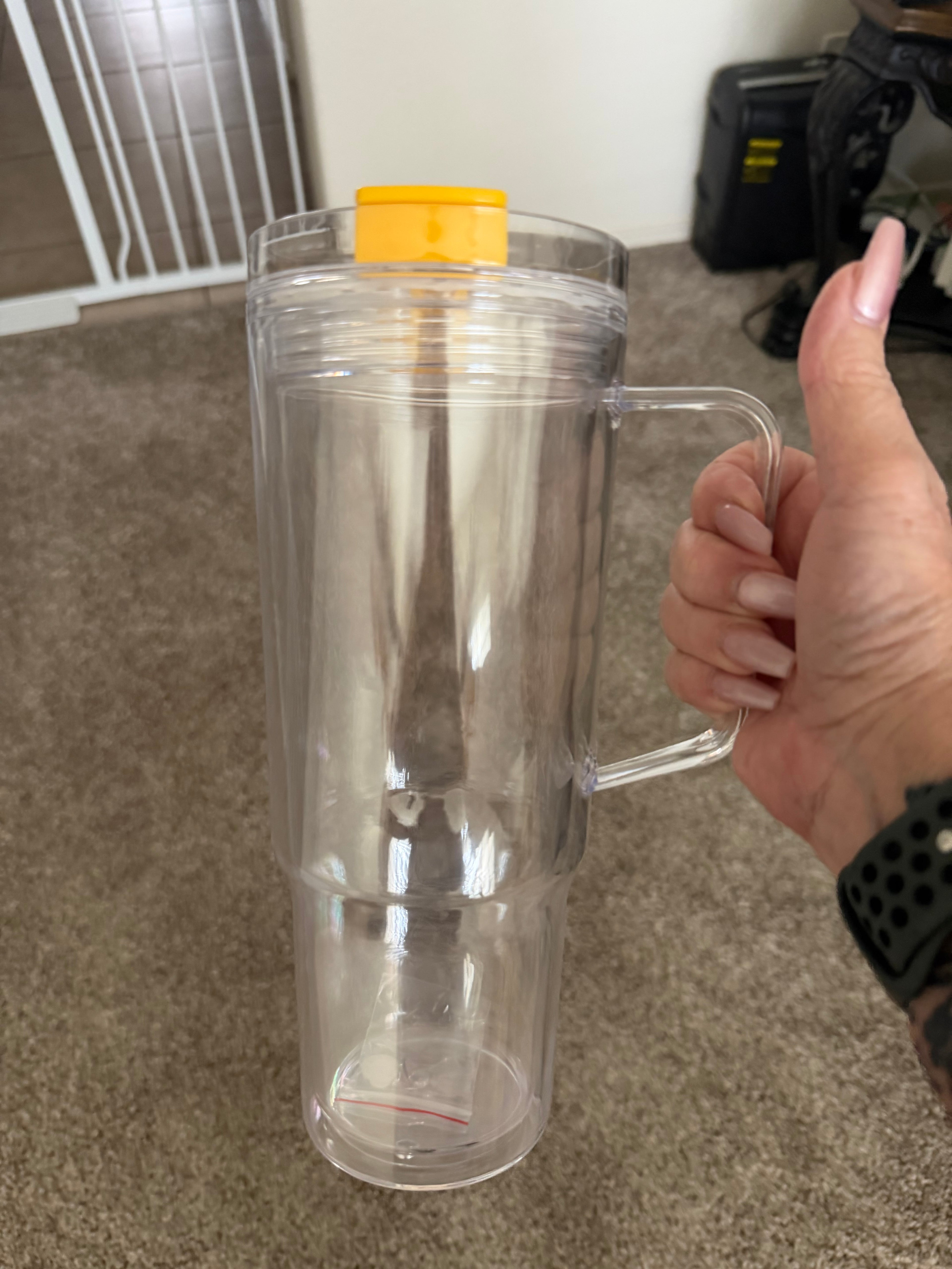 40 oz yellow lid